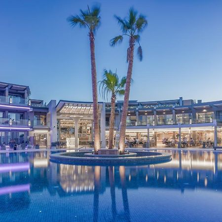 Nautilux Rethymno By Mage Hotels Екстериор снимка The hotel at night