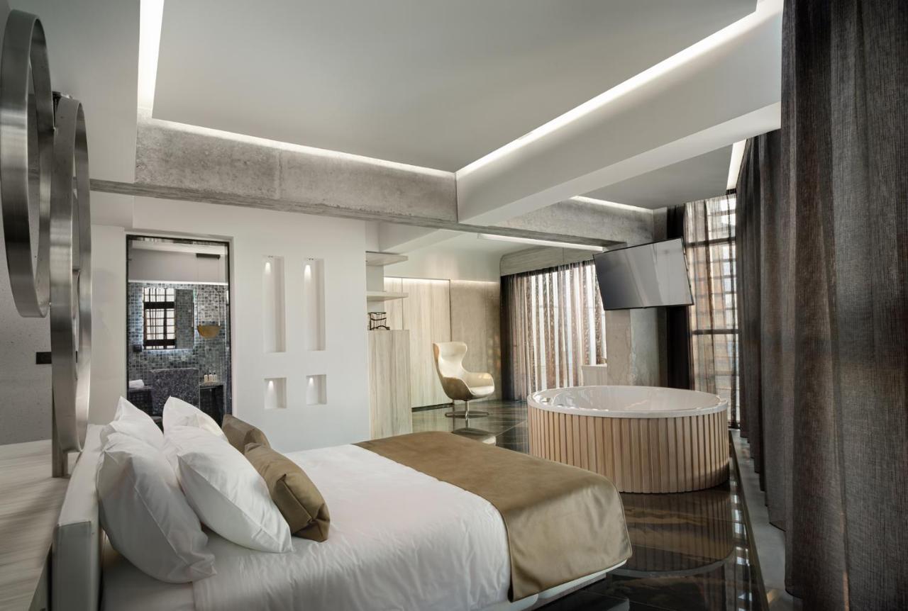 Nautilux Rethymno By Mage Hotels Екстериор снимка A suite at the hotel